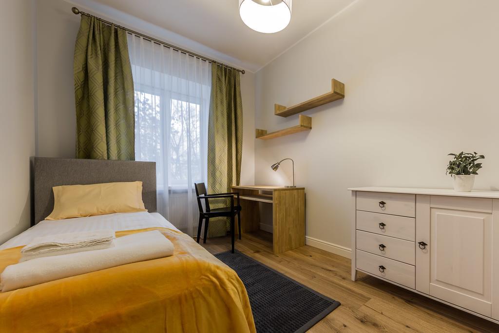 Pronksi 3 Apartments Tallinn Bagian luar foto
